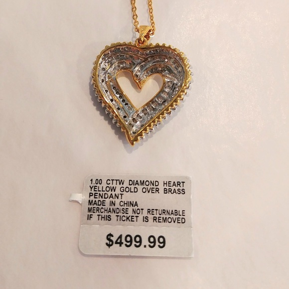 1CTTW Yellow Gold over Brass Diamond Heart Pendant - Picture 3 of 6